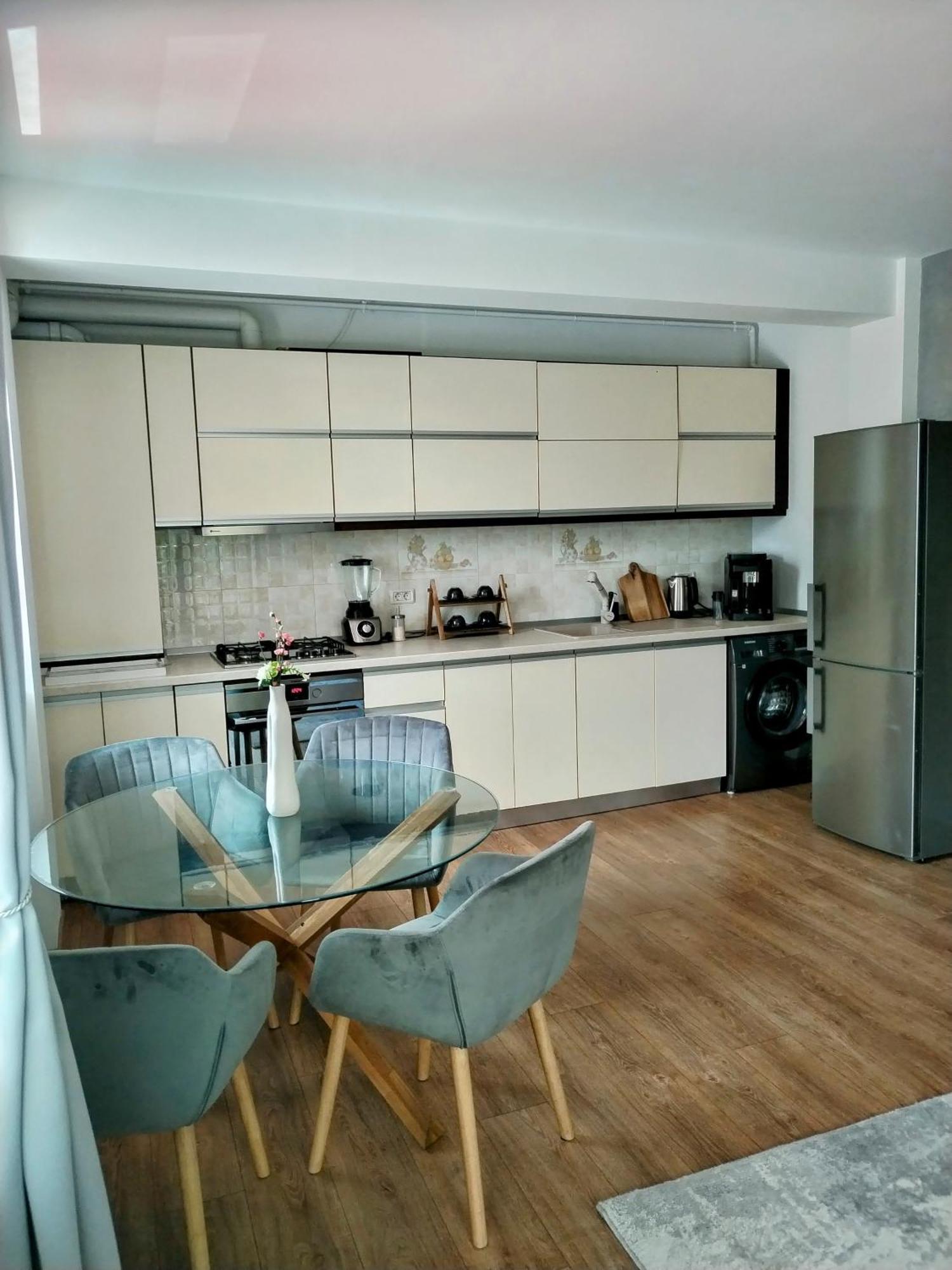 Exclusive Living Apartment ブカレスト エクステリア 写真